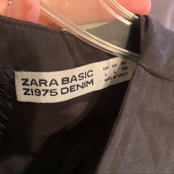 Zara Lace Shoulder Peplum Top - Picture 5 of 5